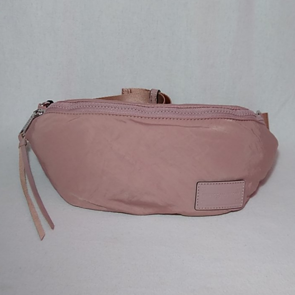 *SOLD* Rebecca Minkoff Vintage Pink Nylon Belt Bag - Picture 5 of 11